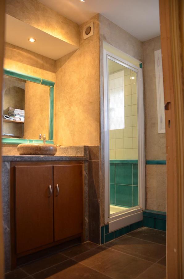 Portman Cosy Apartment Тулон Екстериор снимка