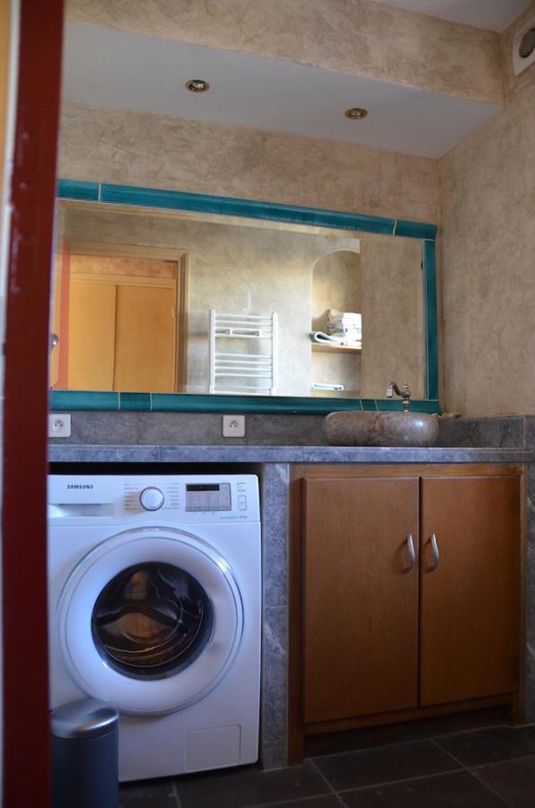 Portman Cosy Apartment Тулон Екстериор снимка